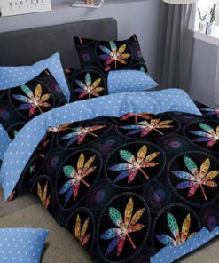 Ropa de cama azul y colores