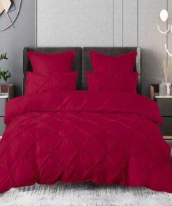 Ropa de cama roja
