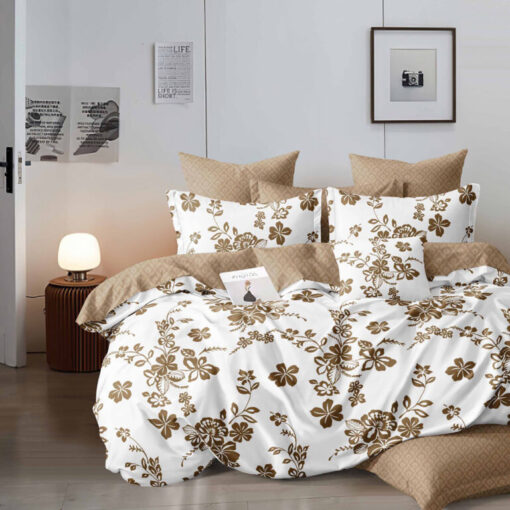 Ropa de cama con flores beige