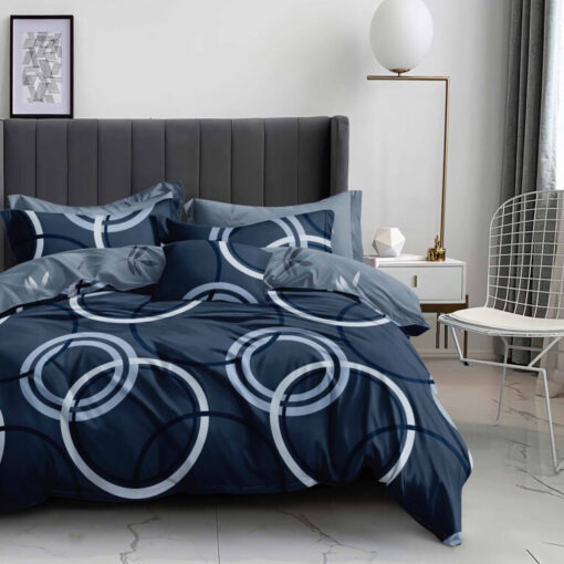 Ropa de cama azul oscuro con aros