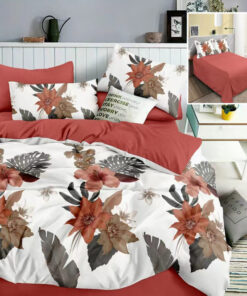 Ropa de cama con hojas