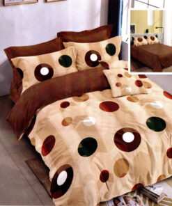 Ropa de cama marron y beige con aros