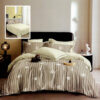 Ropa de cama beige y con estrellas