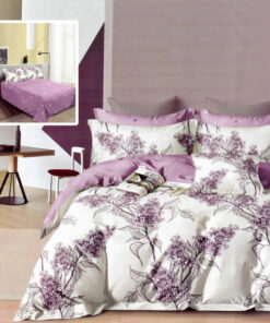 Ropa de cama blanca y lila