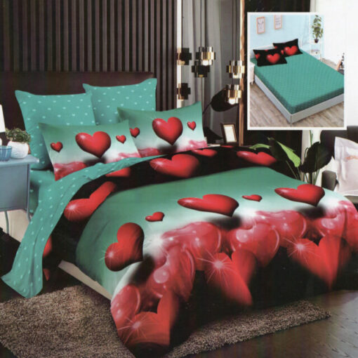 Ropa de cama verde y varios corazones