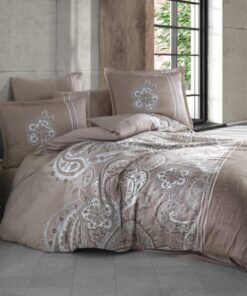 Ropa de cama beige
