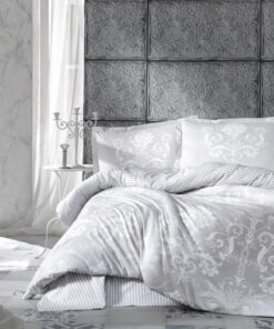Ropa de cama gris