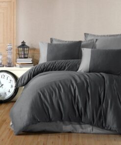 Ropa de cama gris oscuro