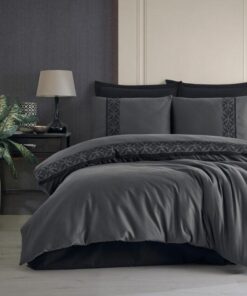 Ropa de cama negra