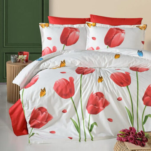 Ropa de cama blanca y roja con tulipanes