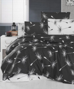 Ropa de cama negra y blanca