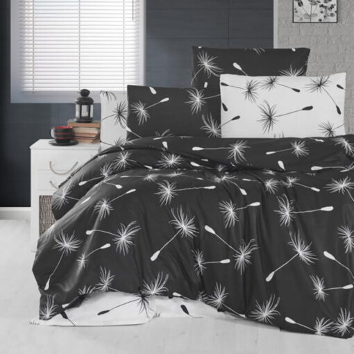 Ropa de cama negra y blanca