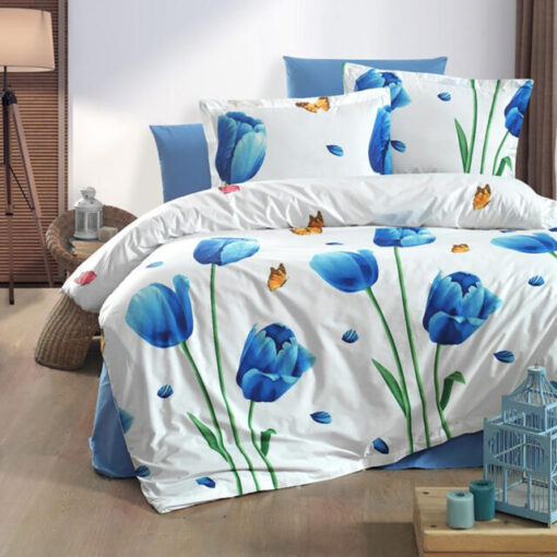 Ropa de cama con tulipanes azul