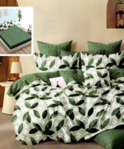 Ropa de cama verde y pequeñas flores blancas