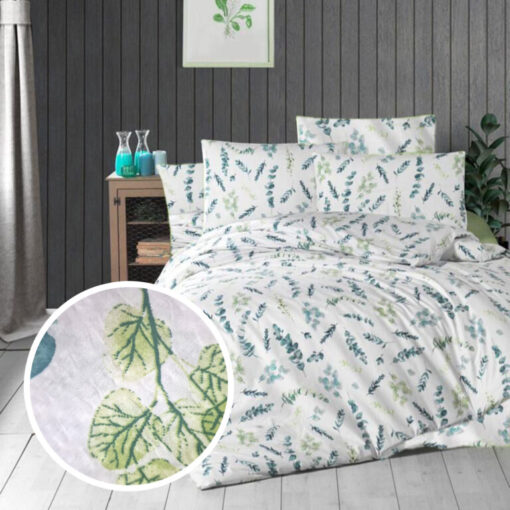Ropa de cama blanca con hojas
