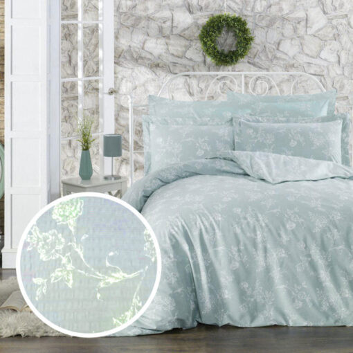 Ropa de cama turquesa claro