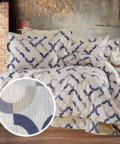 Ropa de cama beige con azul