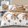 Ropa de cama blanca y marron y flores