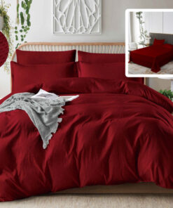 Ropa de cama roja con sabana normal