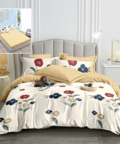 Ropa de cama beige con flores en colores