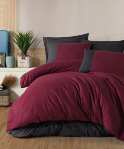 Ropa de cama borgoña y negra